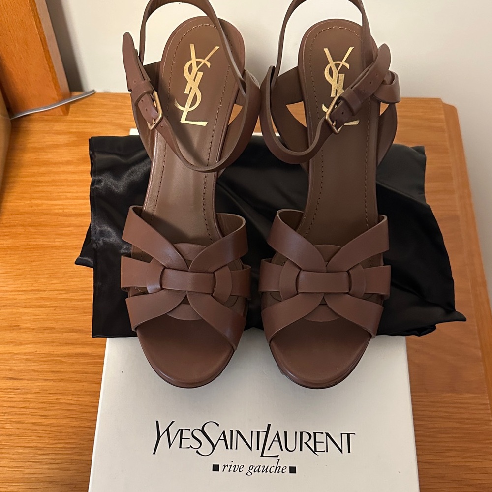 Yves Saint Laurent Brown Leather Woven Slingback Heels